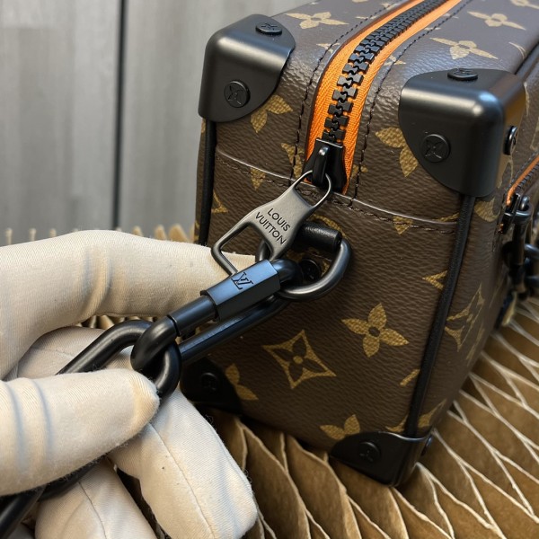 Handbag Louis Vuitton MINI SOFT TRUNK M68906 size 18.5x13x8cm