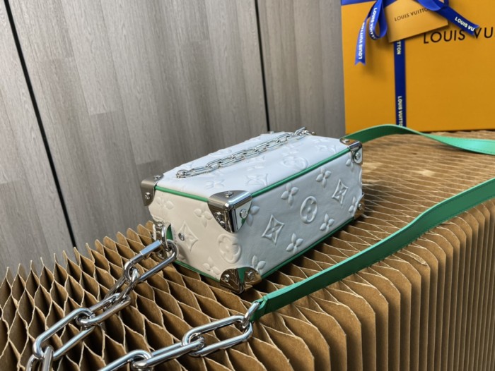 Handbag Louis Vuitton MINI SOFT TRUNK M68906 size 18.5x13x8cm