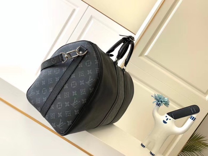 Handbag Louis Vuitton M53764  M53764 size:50x29x22