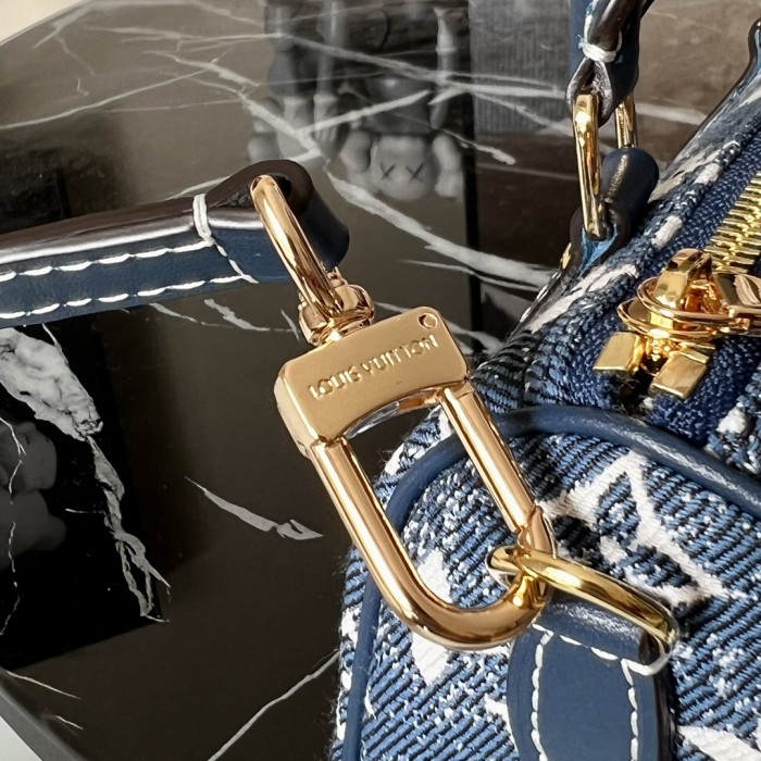 Handbag Louis Vuitton M81168 size 16.0 x 11.0 x 9.0 cm