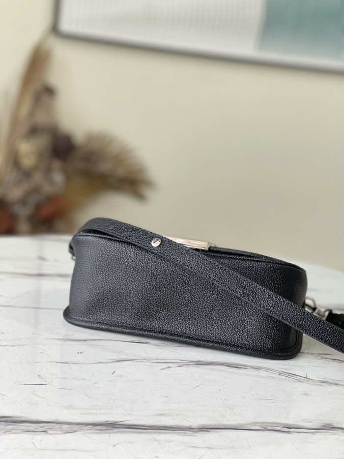 Handbag Louis Vuitton M59457 M59386 M59457 M59460 Buci size:24.5 x 15.5 x 9cm