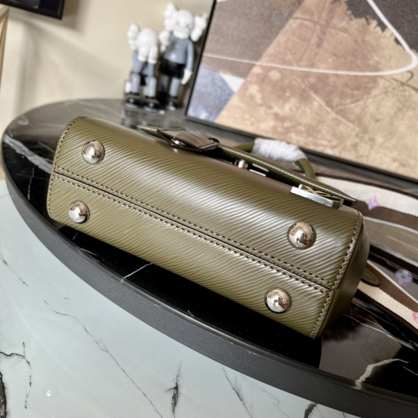 Handbag Louis Vuitton M59108 Cluny size:20 x 16 x 7.5cm