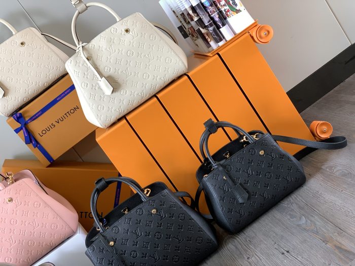 Handbag Louis Vuitton M41053 M41048 size：29x20x13cm ,size:33 x 23 x 15 cm