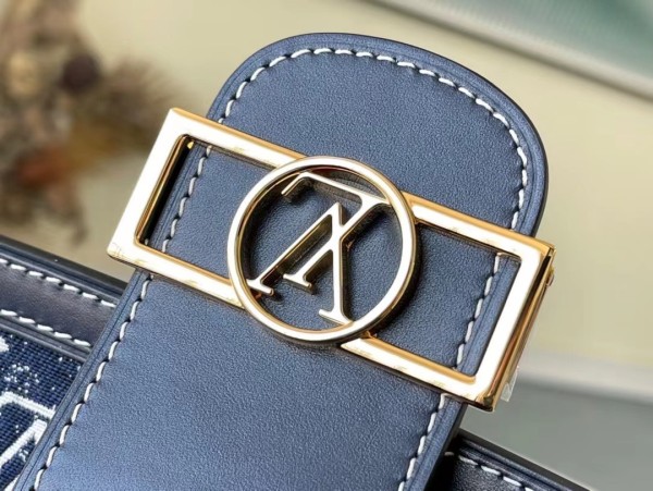 Handbag Louis Vuitton M59631 Dauphine size 25 x 17 x 10.5cm