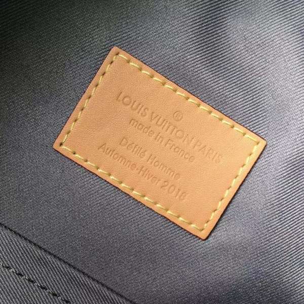 Handbag Louis Vuitton M43882 size 32x43x13cm