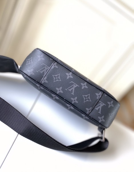 Handbag Louis Vuitton M42906 size 28.0 x 18.0 x 5.0 cm