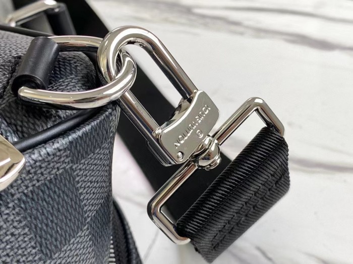 Handbag Louis Vuitton M30769 N50051 size 29 x 38.5 x 11cm