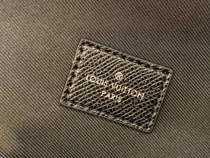 Handbag Louis Vuitton M30735 M30728 size 37 x 40 x 20 cm