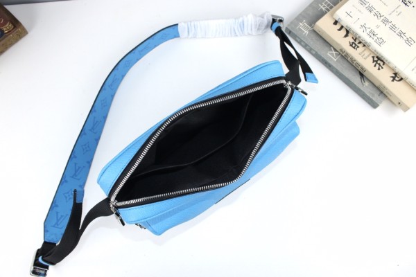 Handbag Louis Vuitton M30429 size 29.5*20*10.5cm