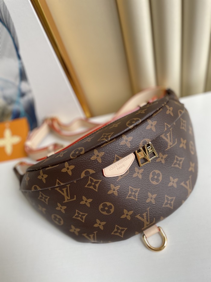 LOUIS VUITTON Bumbag Monogram Brown M43644 size 37*14*13cm