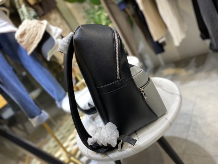 Handbag Louis Vuitton M30735 M30728 size 37 x 40 x 20 cm