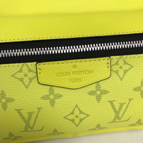 Handbag Louis Vuitton M30247 M30251 size 21*17*5cm