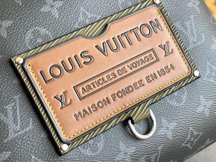 Handbag Louis Vuitton M30230 size 40x30x20cm