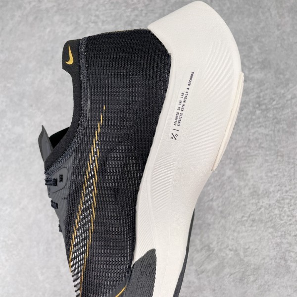 Nike ZoomX Vaporfly NEXT% 2 Black Metallic Gold Coin