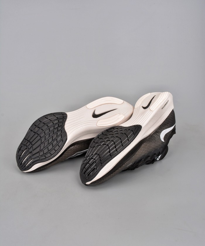 Nike ZoomX Vaporfly NEXT% Black