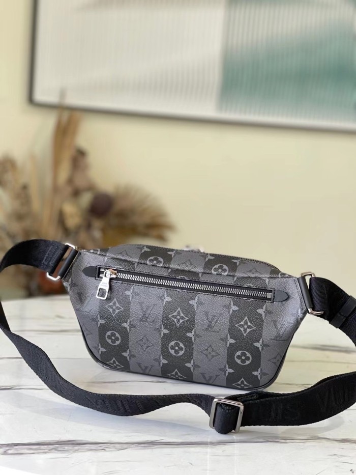 Handbag Louis Vuitton M59338 size 34 x 19.5 x 8cm