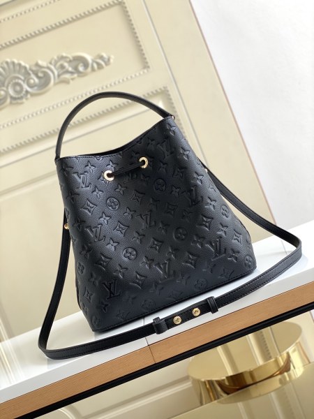 Handbag Louis Vuitton M45256 M45306 M45256 M45306 size 26.0 x 26.0 x 17.5 cm