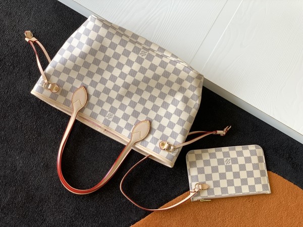 Handbag Louis Vuitton N41605 N40603  size 31 x 28 x 14cm