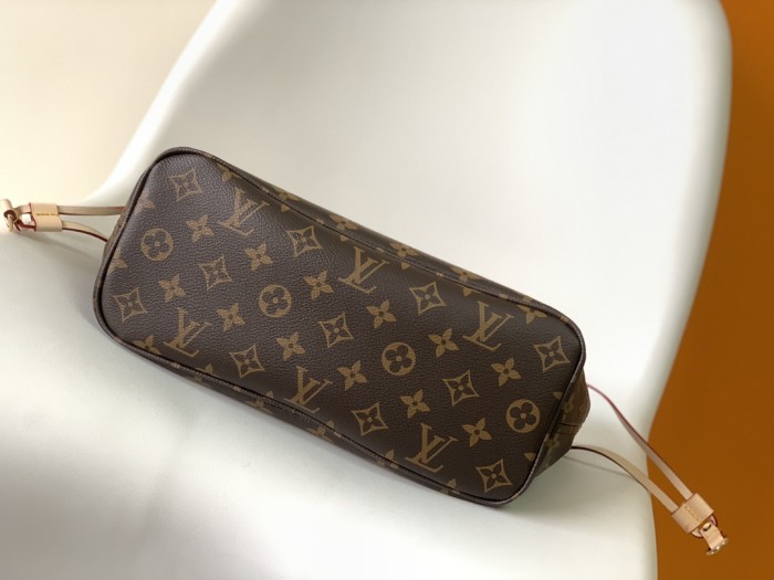 Handbag Louis Vuitton M40990 size40*20*33 cm