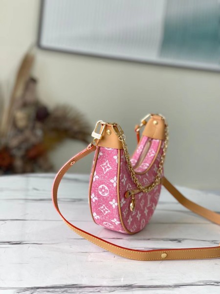 Handbag Louis Vuitton M81166 size 23 x 13 x 6cm