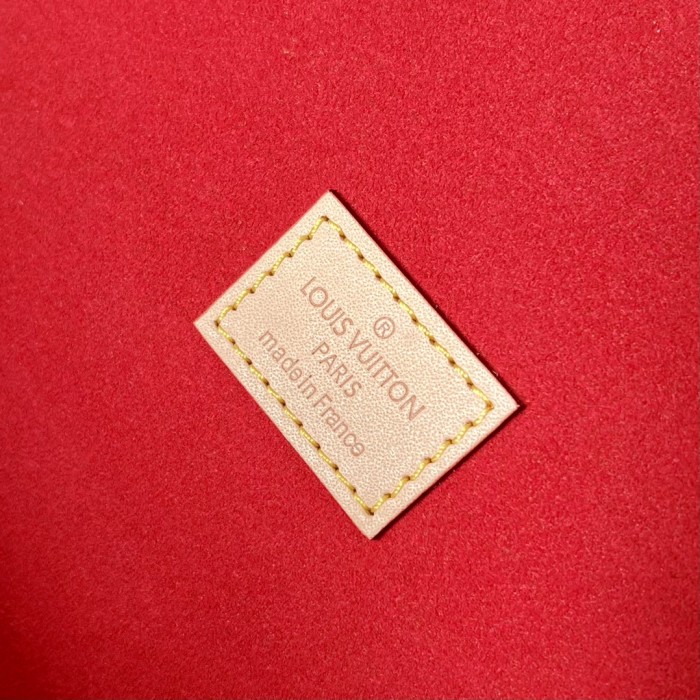 Handbag Louis Vuitton M20209 size 38.0 x 16.0 x 19.0 cm