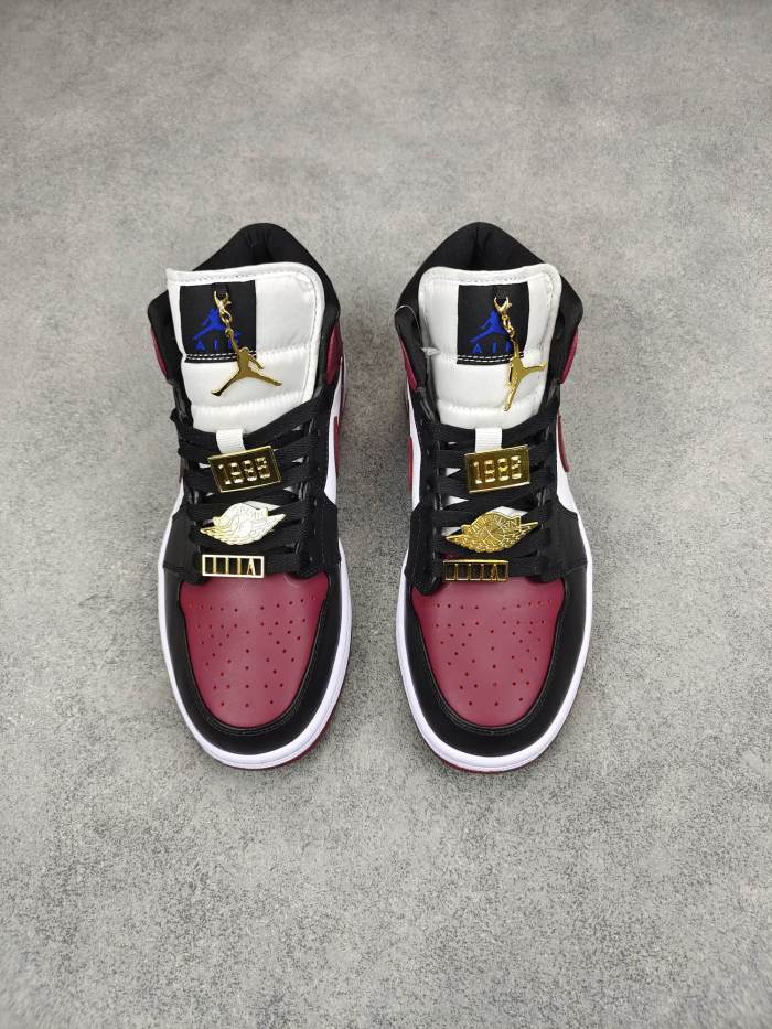 Jordan 1 Mid SE Black Dark Beetroot (W)
