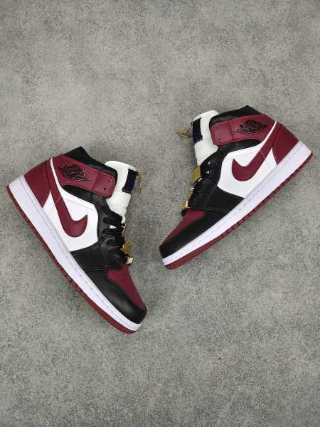 Jordan 1 Mid SE Black Dark Beetroot (W)