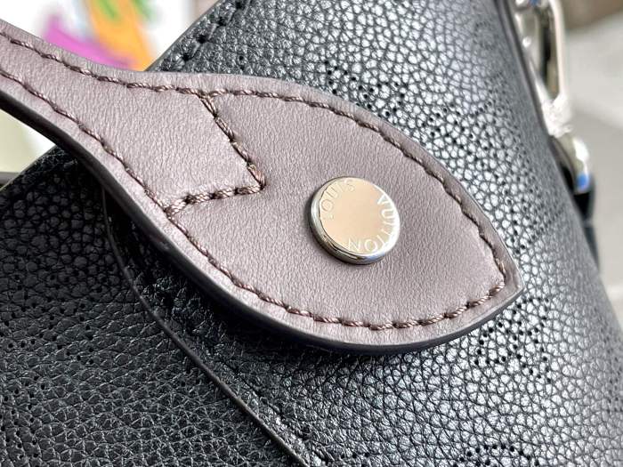 Handbag Louis Vuitton M54351，M54353 size:34x18.5x13 cm