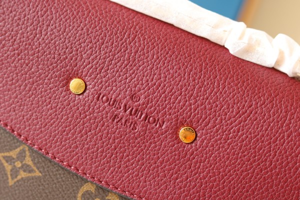 Handbag Louis Vuitton M43713 M43714 M43715 Size:27x21x8.5CM