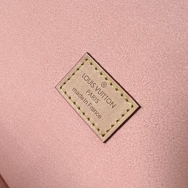 Handbag Louis Vuitton M20209 size 38.0 x 16.0 x 19.0 cm