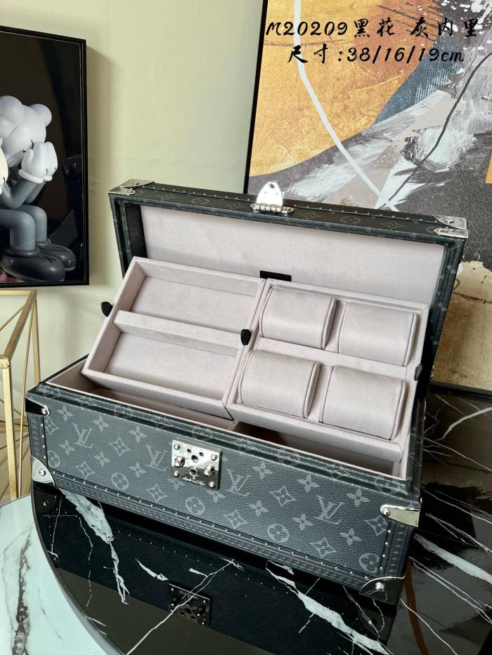 Handbag Louis Vuitton M20209 size 38.0 x 16.0 x 19.0 cm