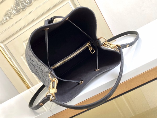 Handbag Louis Vuitton M45256 M45306 M45256 M45306 size 26.0 x 26.0 x 17.5 cm