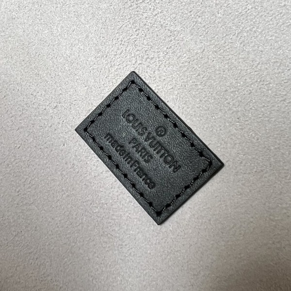 Handbag Louis Vuitton M20209 size 38.0 x 16.0 x 19.0 cm