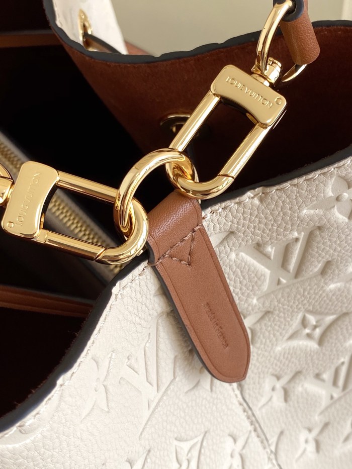 Handbag Louis Vuitton M45256 M45306 M45256 M45306 size 26.0 x 26.0 x 17.5 cm