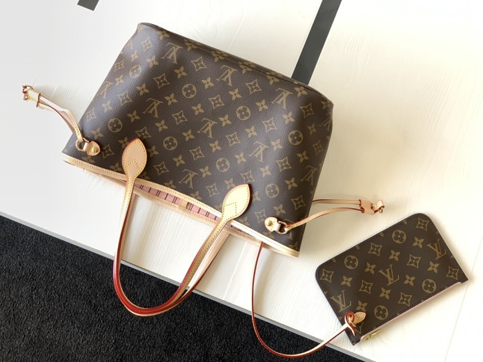 Handbag Louis Vuitton M41359 M50366 M50365 size 29 x 21 x 12cm,31 x 28 x 14cm,39.0 x 32.0 x 19.0cm