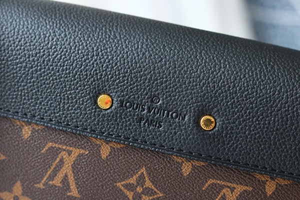 Handbag Louis Vuitton M41200 size：26x17x6cm