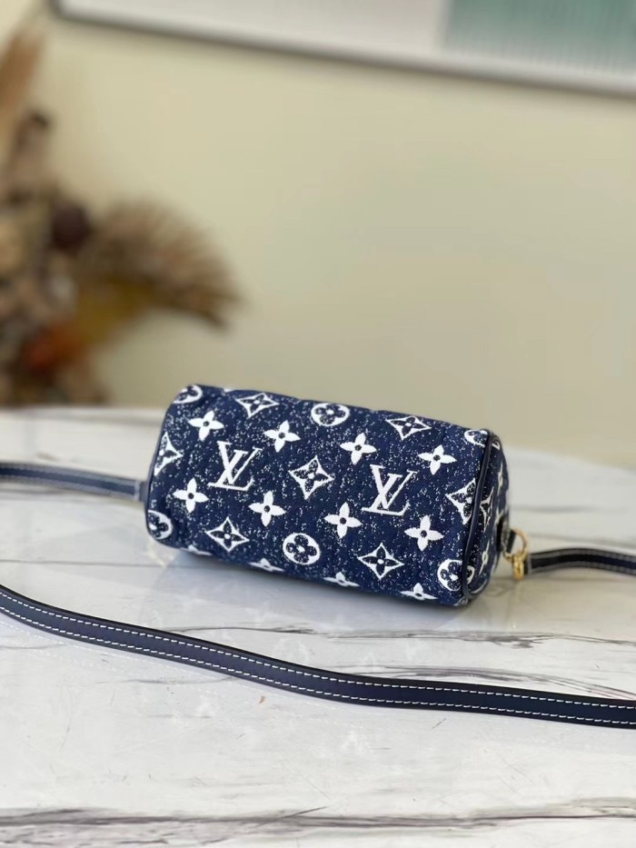 Handbag Louis Vuitton M81213 size 16.0 x 11.0 x 9.0 cm