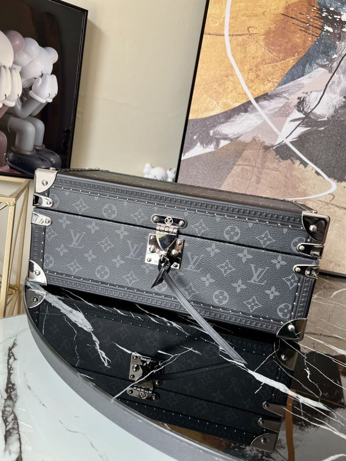 Handbag Louis Vuitton M20209 size 38.0 x 16.0 x 19.0 cm