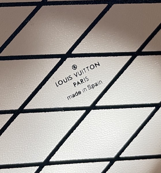 Handbag Louis Vuitton M44699 M68276 size 13×12×6.5cm