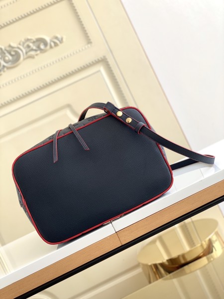 Handbag Louis Vuitton M45256 M45306 M45256 M45306 size 26.0 x 26.0 x 17.5 cm