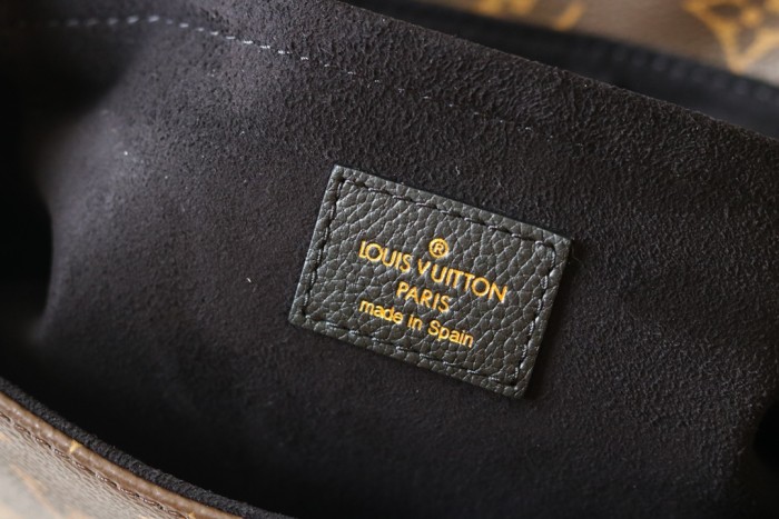 Handbag Louis Vuitton M43713 M43714 M43715 Size:27x21x8.5CM