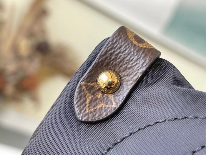 Handbag Louis Vuitton M59005 M59007 size 41 x 34 x 19cm