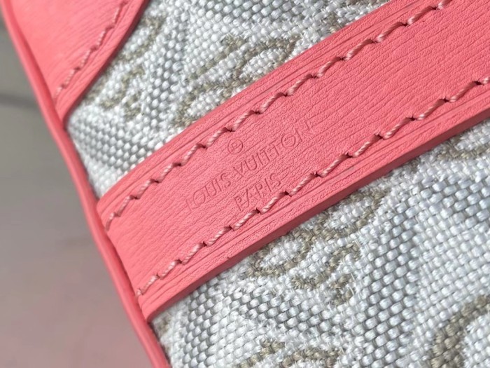 Handbag Louis Vuitton M81112 size 11.5 x 12 x 11.5cm