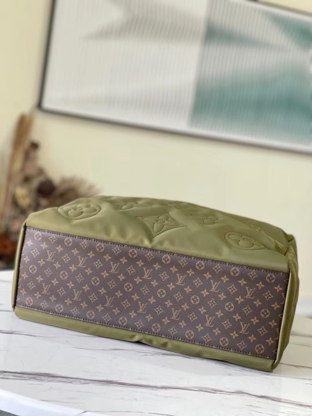 Handbag Louis Vuitton M59005 M59007 size 41 x 34 x 19cm