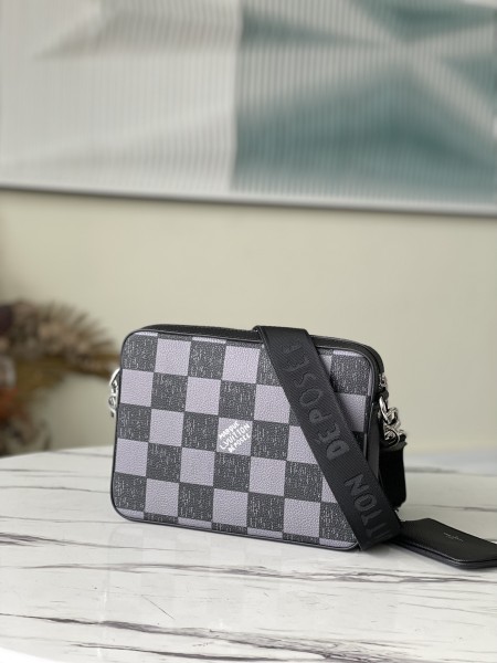 Handbag Louis Vuitton N80401 size 25 x 18.5 x 7cm