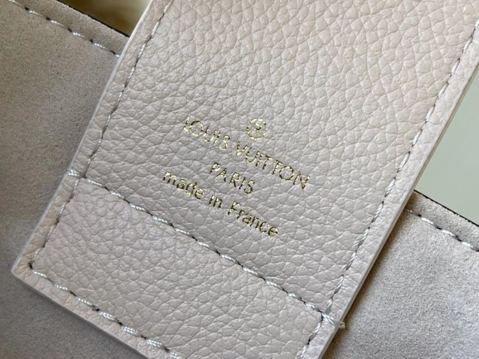 Handbag Louis Vuitton N40052 N40050 size 36 x 25 x 15 cm