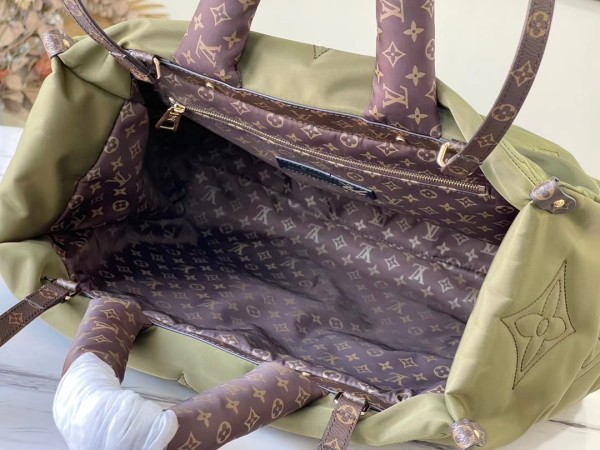 Handbag Louis Vuitton M59005 M59007 size 41 x 34 x 19cm