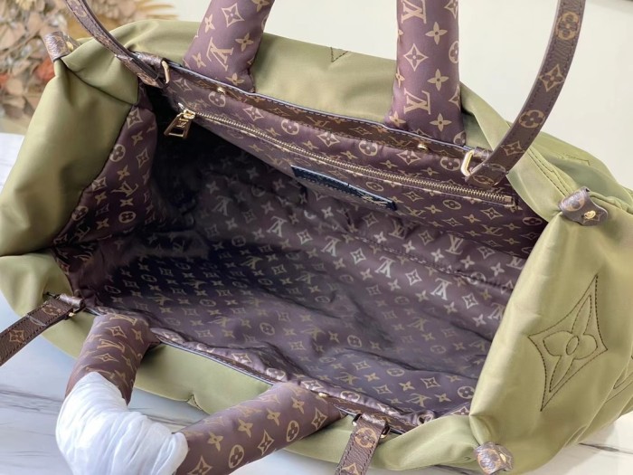 Handbag Louis Vuitton M59005 M59007 size 41 x 34 x 19cm