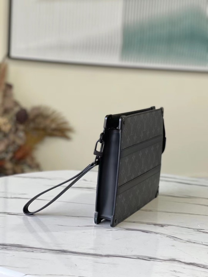 Handbag Louis Vuitton M45937 size 28 x 21 x 3.5cm