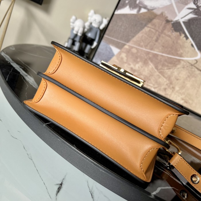 Handbag Louis Vuitton M59483 size 25.0 x 17.0 x 10.5cm , 20 x 15 x 9cm